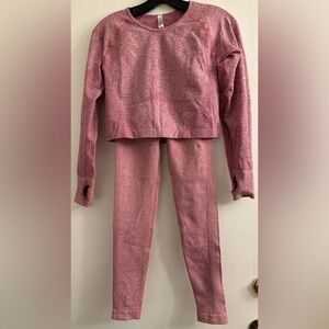 Pink Two-Piece Seamless high waist leggings and top